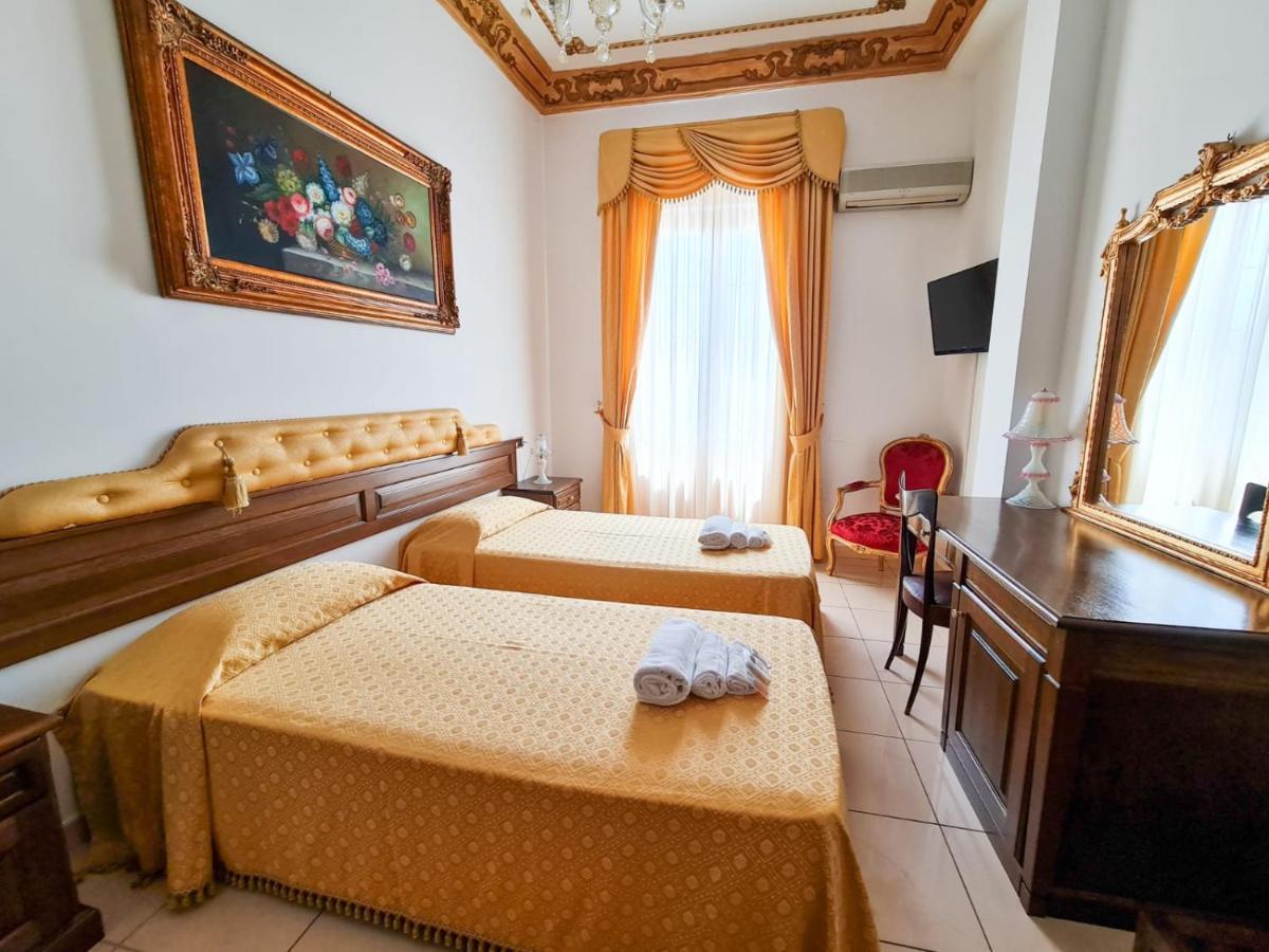 Euro Hotel イグレージアス エクステリア 写真