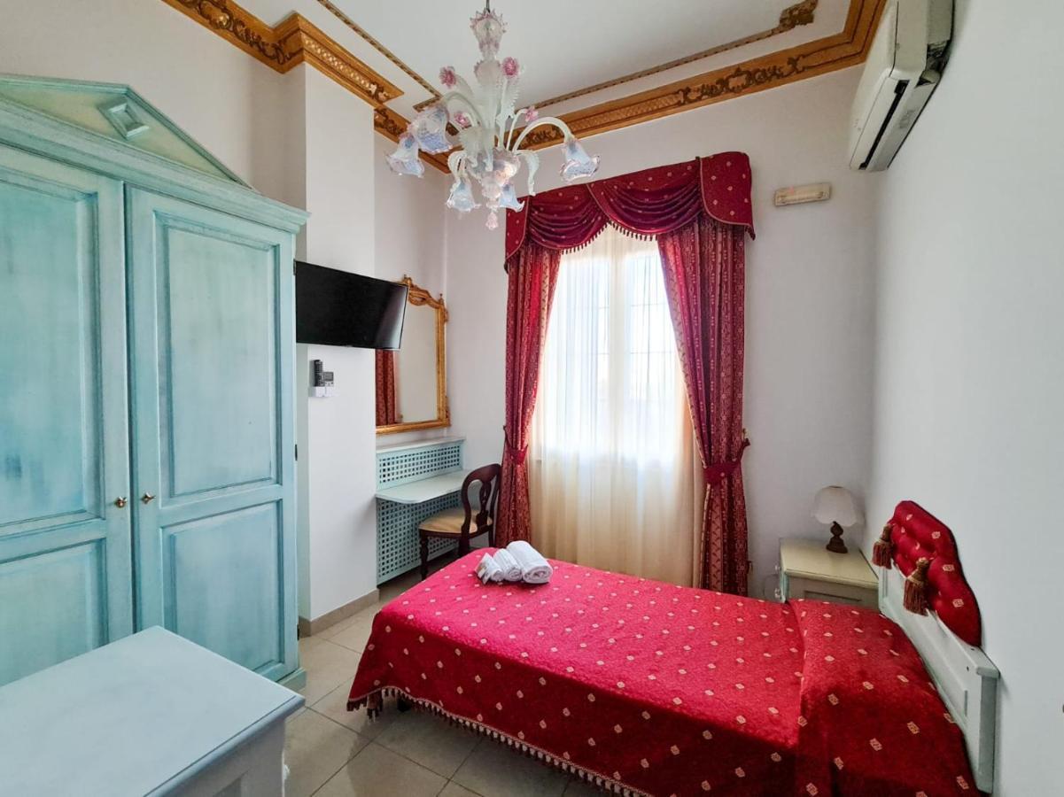 Euro Hotel イグレージアス エクステリア 写真