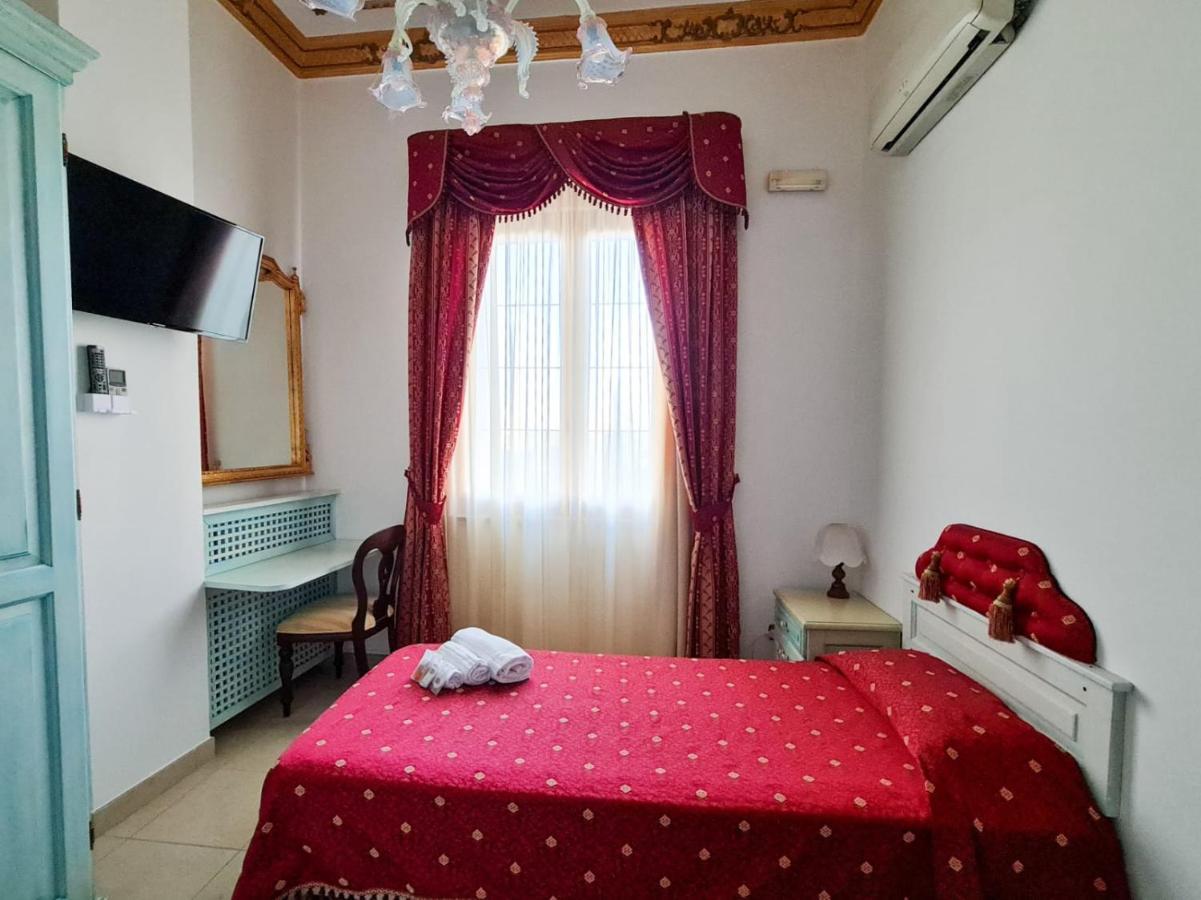 Euro Hotel イグレージアス エクステリア 写真