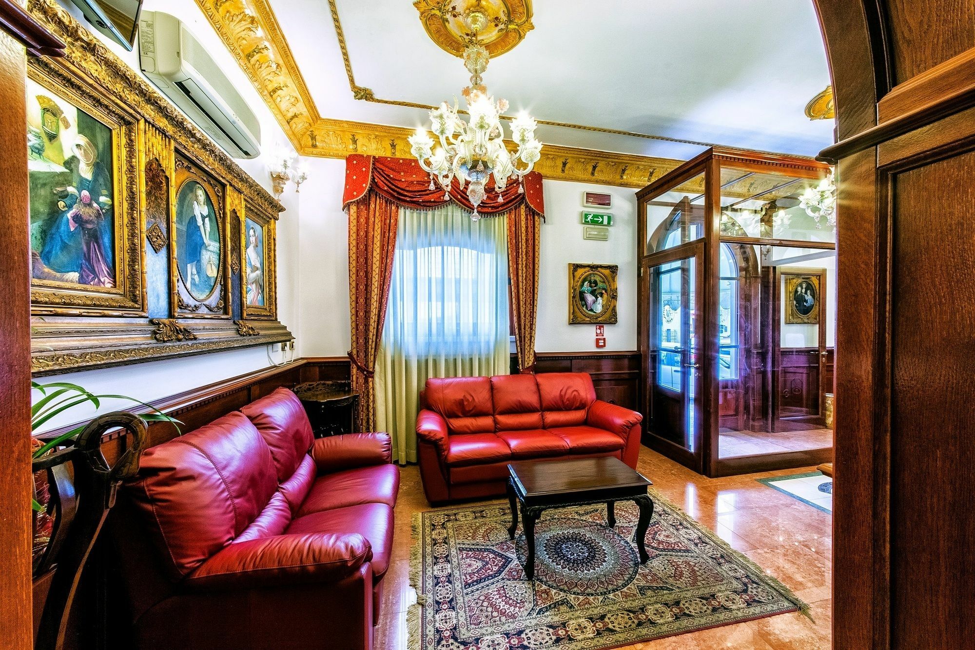 Euro Hotel イグレージアス エクステリア 写真