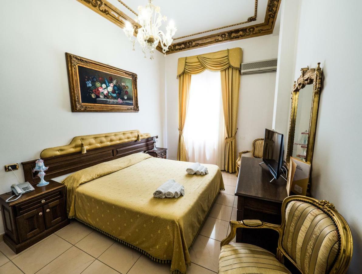 Euro Hotel イグレージアス エクステリア 写真